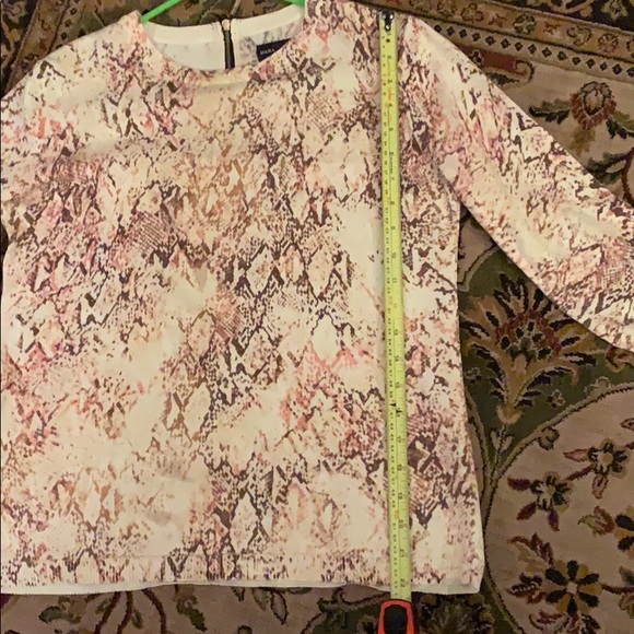 5/$20 Dana Buchman Size M Sweater W Zip Back Crew Neck - Picture 7 of 7